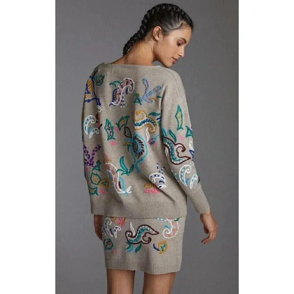 By Anthropologie Sweater Skirt Embroidered Size XL NWT in Neutral Motif - Picture 2 of 9